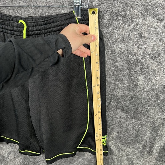OKC Thunder Adidas NBA Basketball Shorts Black Neon Green Medium Limited Edition - Picture 5 of 12